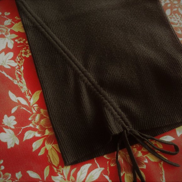 *Brand New with Tags* Ribbed Ruched Adjustable Hem Scoop Neck Sweater XXS - Picture 7 of 16